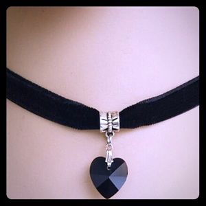 Choker black heart
